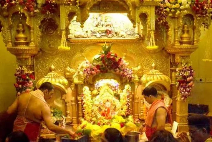 SiddhivinayakTempleMumbai