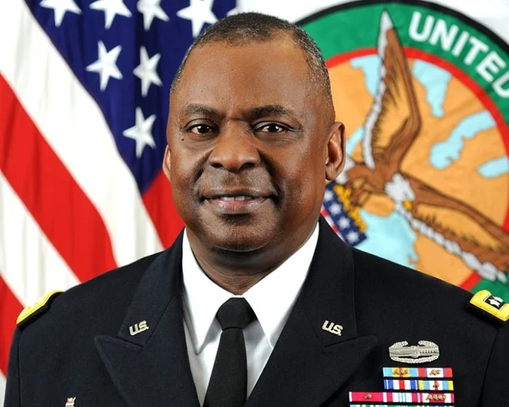 Lloyd James Austin