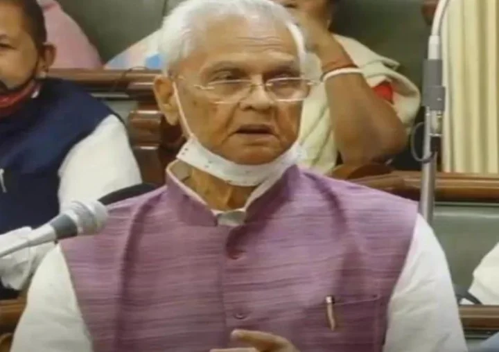 Minister Bijendra Yadav