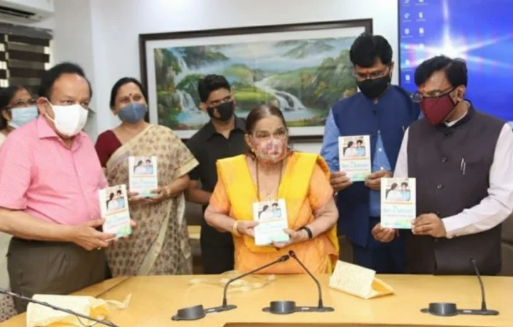 Writer Dr. Krishna Saxena