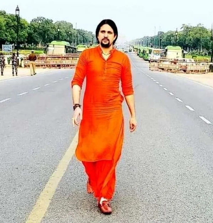 Narendra Giri