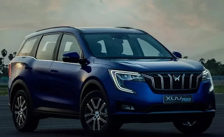 इस SUV ने बाजार में मचाया तहलका, 2 हफ्ते में बुक हो गईं हजारों गाड़ियां