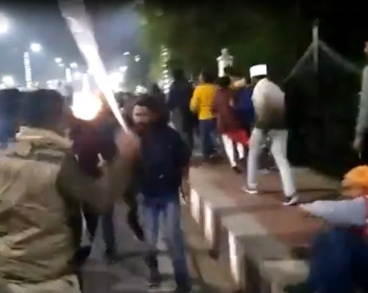 Police lathicharge