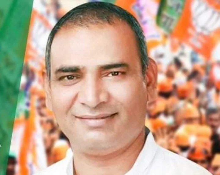 Yogi minister