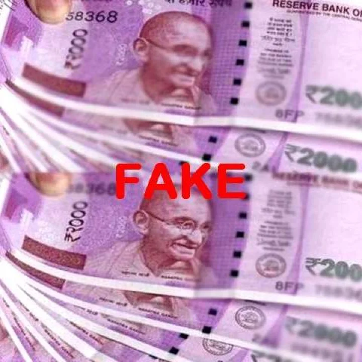 अपघाताच्या निमित्ताने नाशकात सापडल्या कोट्यवधींच्या बनावट नोटा