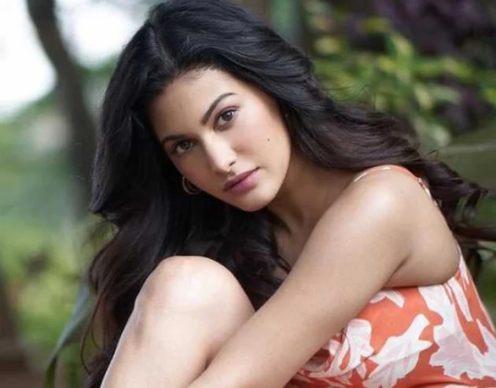 Amyra Dastur