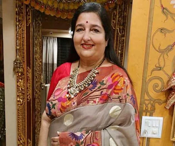 Anuradha Paudwal Biography in gujarati