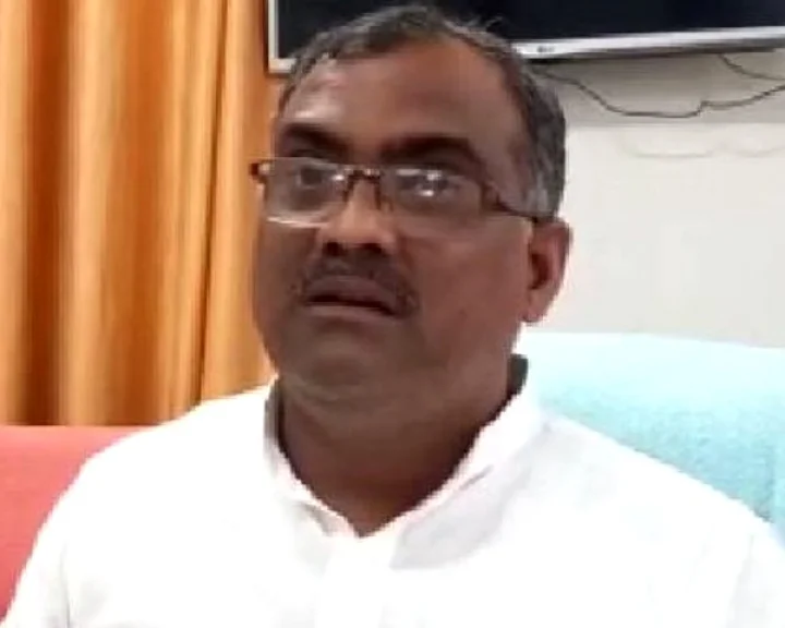 Girish Yadav
