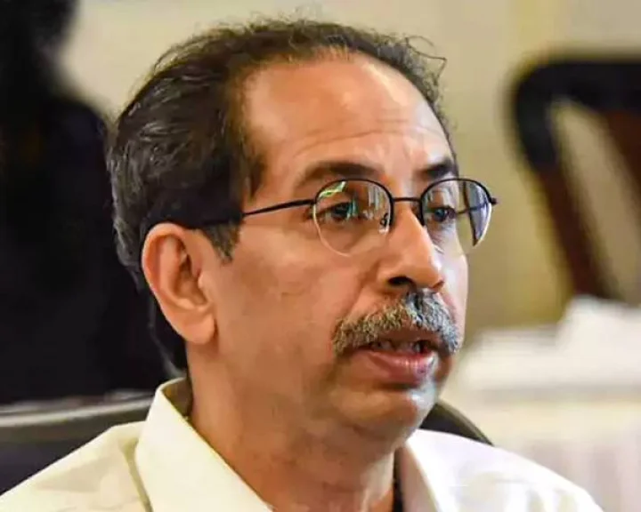 Uddhav Thackeray targets Shinde