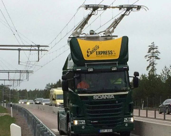 sweden smart road