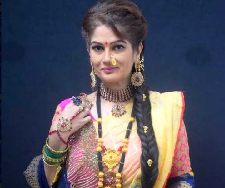 resham tipnis