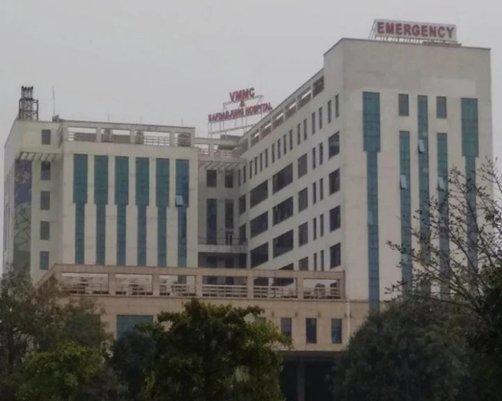 safdarjung hospital