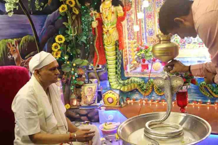 Mayor Pushyamitra Bhargava