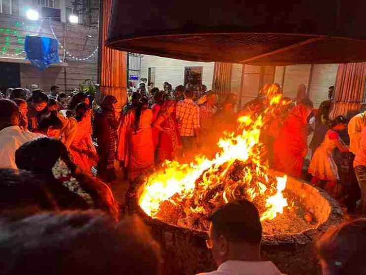 dhuni wale dadaji