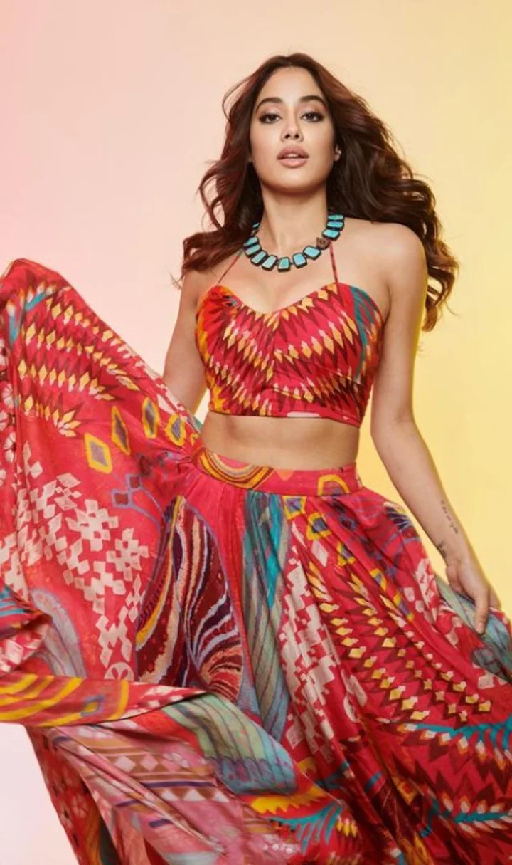 Janhvi Kapoor Lehenga