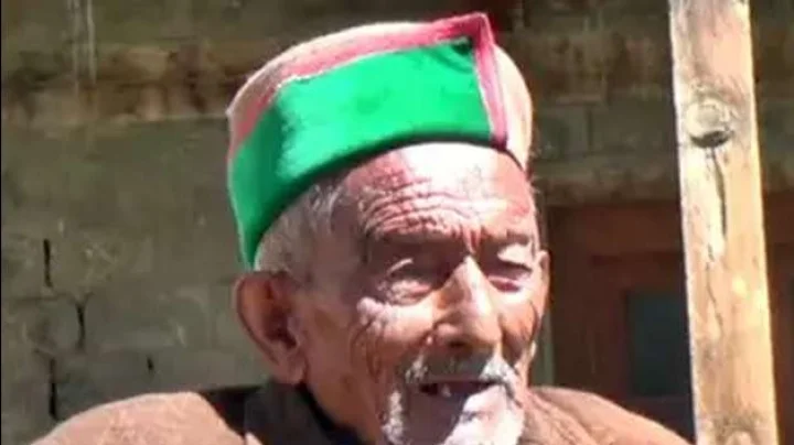 स्वतंत्र भारताचे पहिले मतदार श्याम सरण नेगी यांचं निधन, दोनच दिवसांपूर्वी मतदान केलं होतं