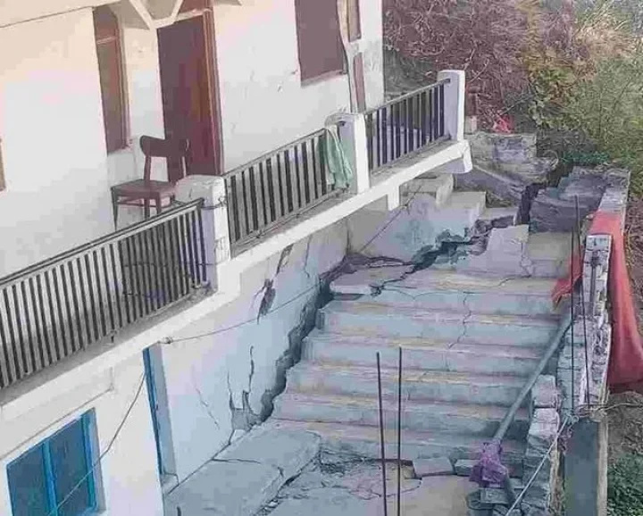 joshimath cracks