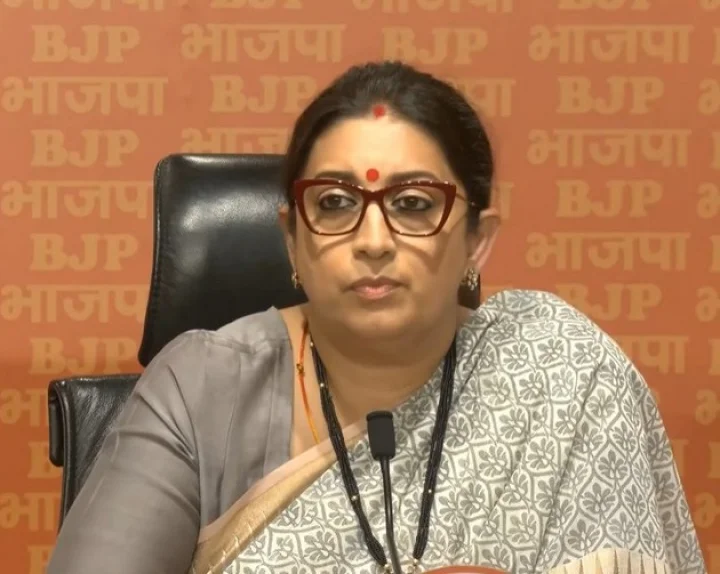 smriti irani