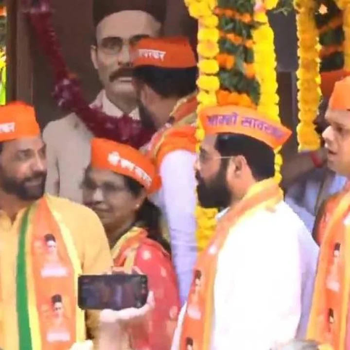 'सावरकर गौरव यात्रा : भाजप-शिवसेनेची 'सावरकर गौरव यात्रा' सुरू