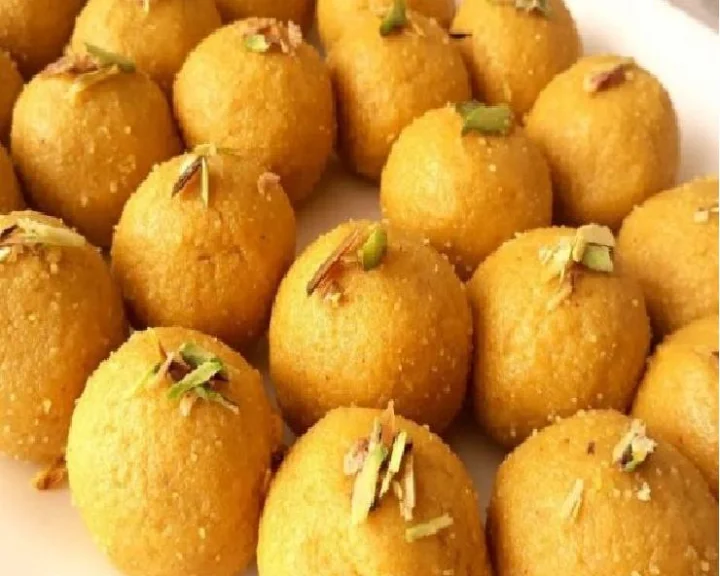 About Besan ke ladoo