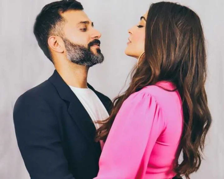 sonam kapoor and anand ahuja 5th wedding anniversary