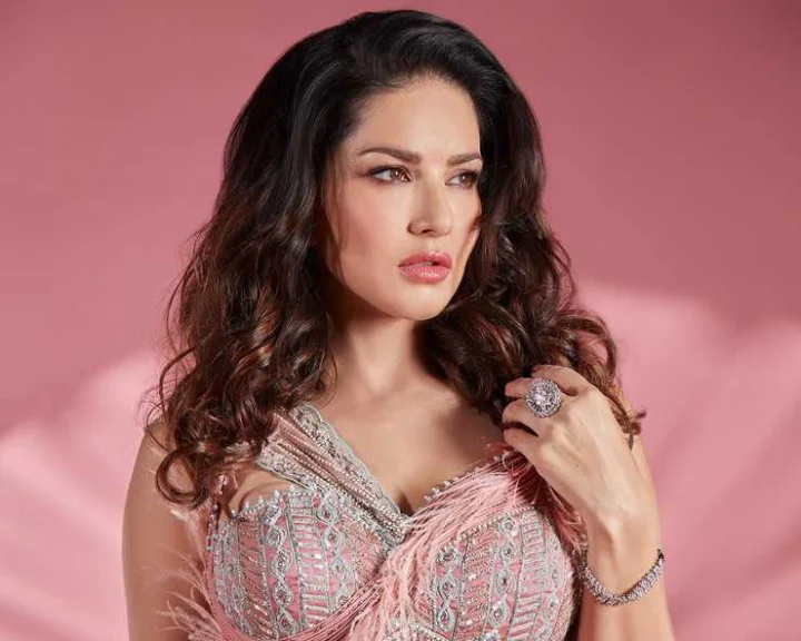 sunny leone