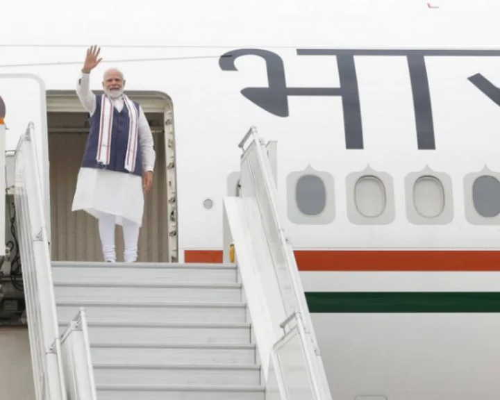 Modi's statue