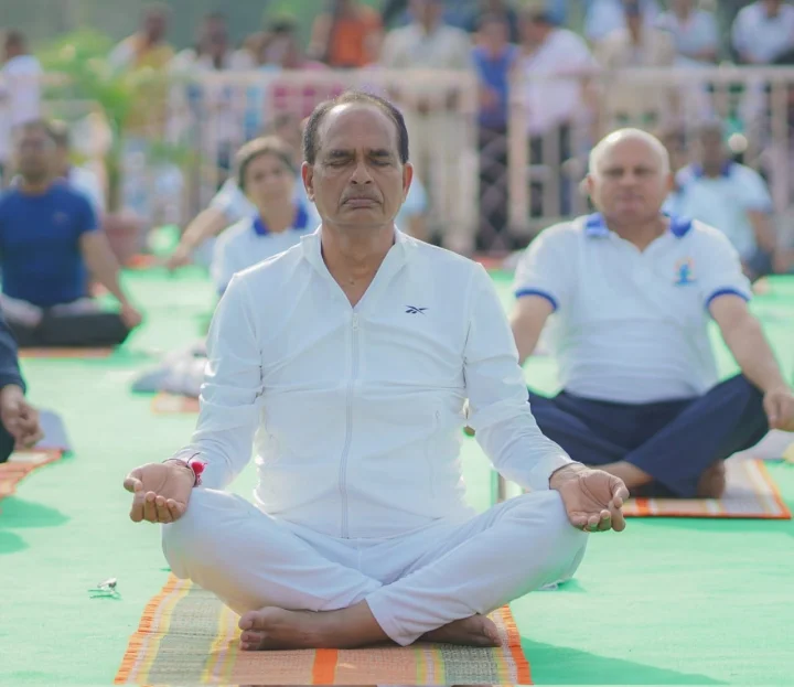 Yoga education will be mandatory in schools of Madhya Pradesh