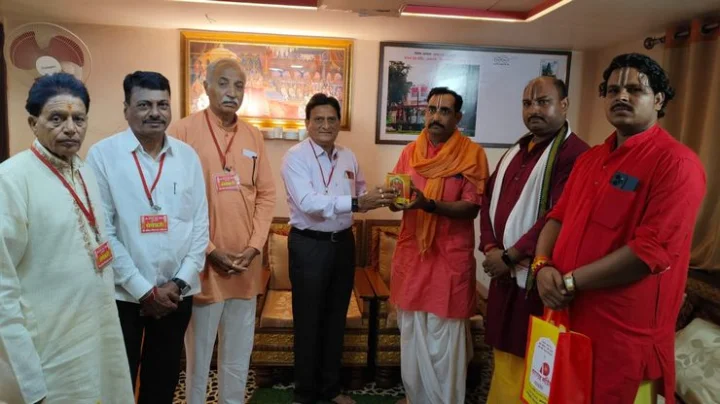 अयोध्या के पुजारियों को 'गूगल' ने कराए मंगल देव के दर्शन