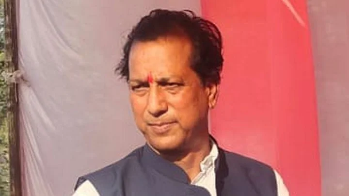 राजेंद्र गुढा : अशोक गेहलोतांच्या या माजी मंत्र्याने उमेदवारीसाठी काँग्रेस-भाजपा ऐवजी एकनाथ शिंदेंची शिवसेना का निवडली?