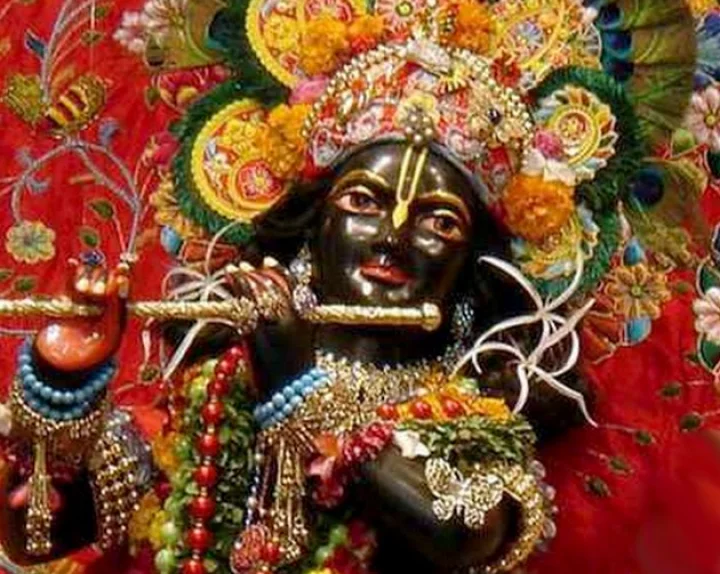 Complete land records summoned in Banke Bihari Ji Maharaj temple case