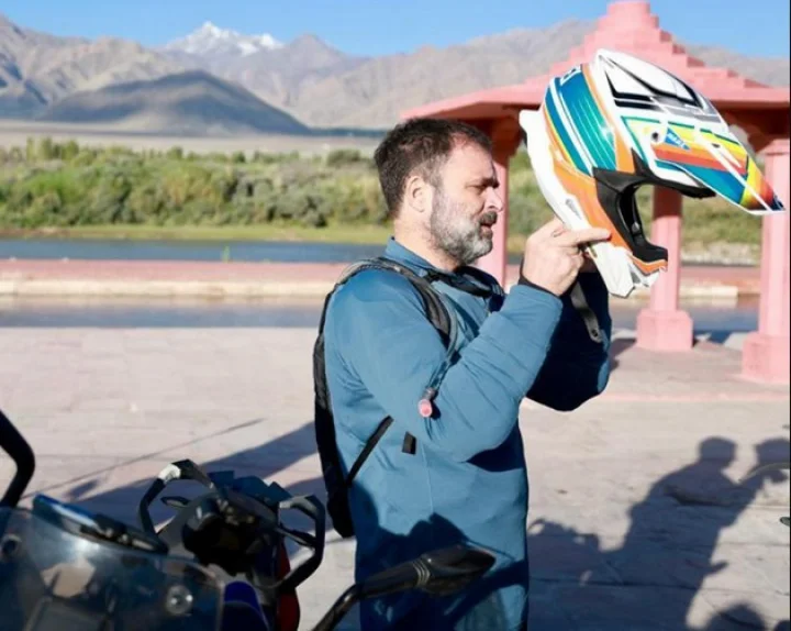 rahul gandhi rides bike in ladakh
