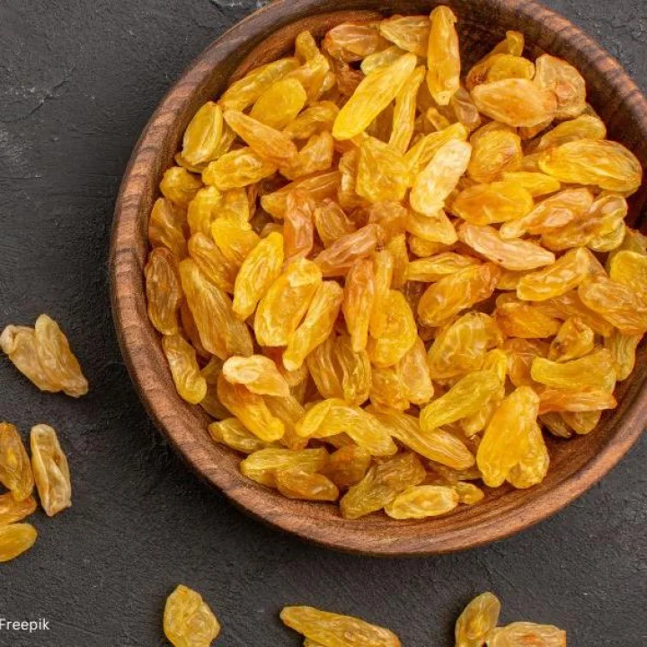 लहान मुलांना दुधात घालून दया 2 पैकी 1 पदार्थ स्मरणशक्ती, आरोग्य चांगले राहील