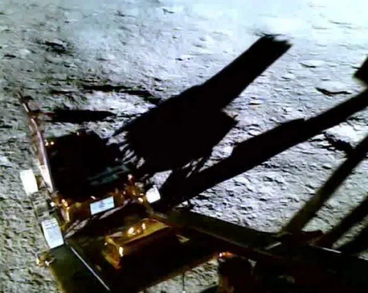 chandrayaan 3 rover landed on moon