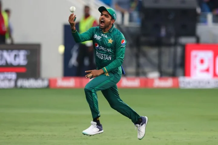 Younis Khan on Babar Azam news in hindi