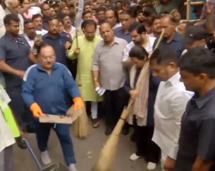 nadda in Swachhata Abhiyan Program