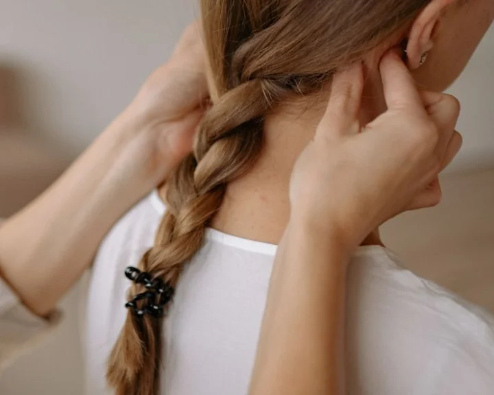 dark neck causes in child