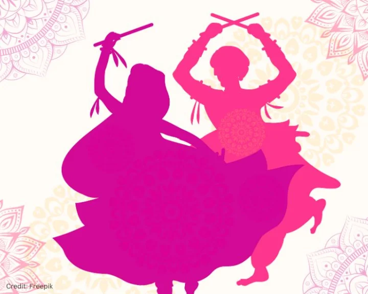 is dandiya and garba same