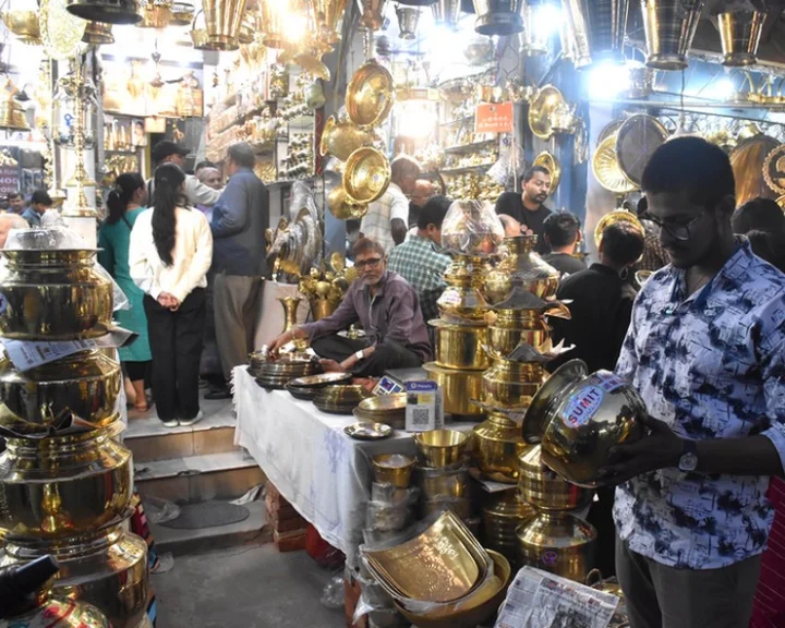 Boom in sales of consumer goods on Dhanteras