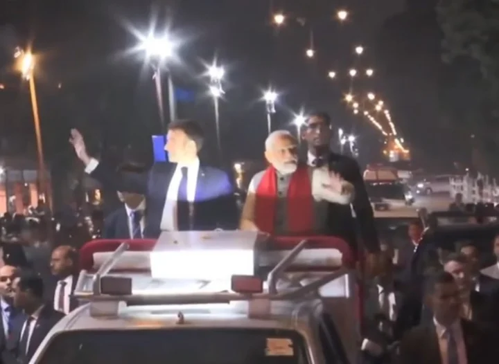 Road show of Modi and Macron