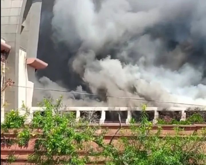 fire at vallabh bhawan