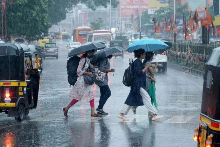 Rain in Delhi brought relief to the residents of the capital from the scorching heat