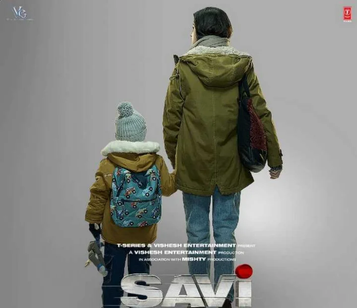 Film Savi A Bloody Housewife