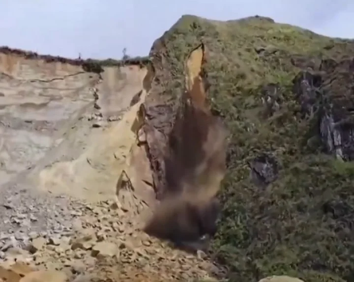 Papua New Guinea landslide
