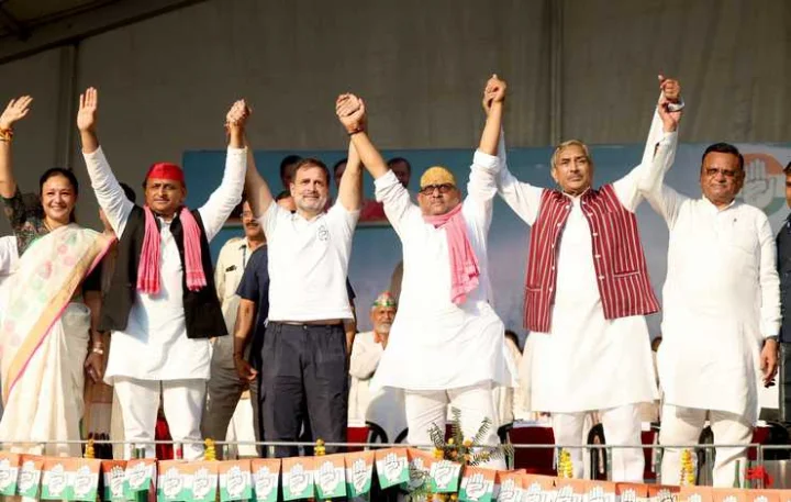 Rahul Gandhi targeted Narendra Modi