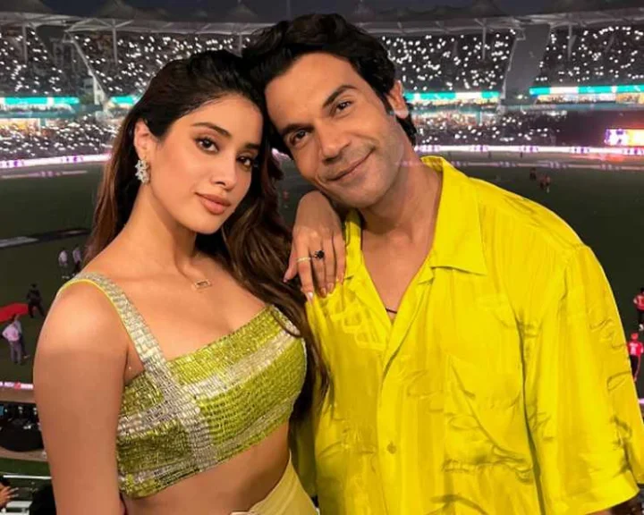Film Mr and Mrs Mahi