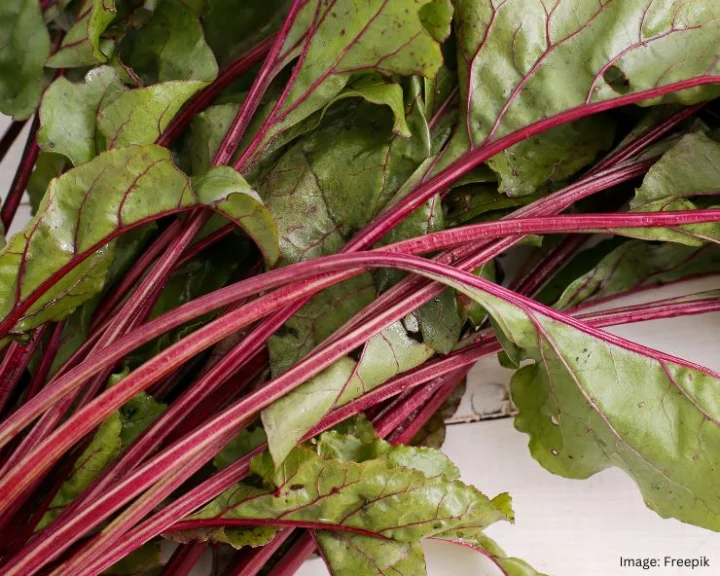 Poi Saag Benefits