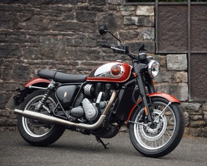 BSA Gold Star 650 price in india