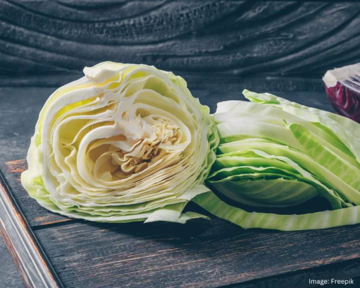Easy Ways To Cut Cabbage