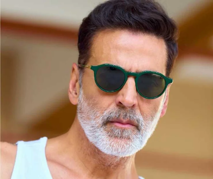 Why did Akshay Kumar change his name